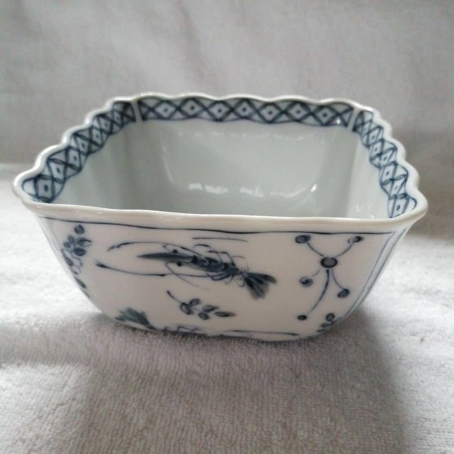 【美品】たち吉 染付海老絵 蓋付き碗揃 5客セット どんぶり 雑煮碗 和食器 Amazon.co.jp: たち吉 赤絵金彩丸紋 蓋付きどんぶり 雑煮椀